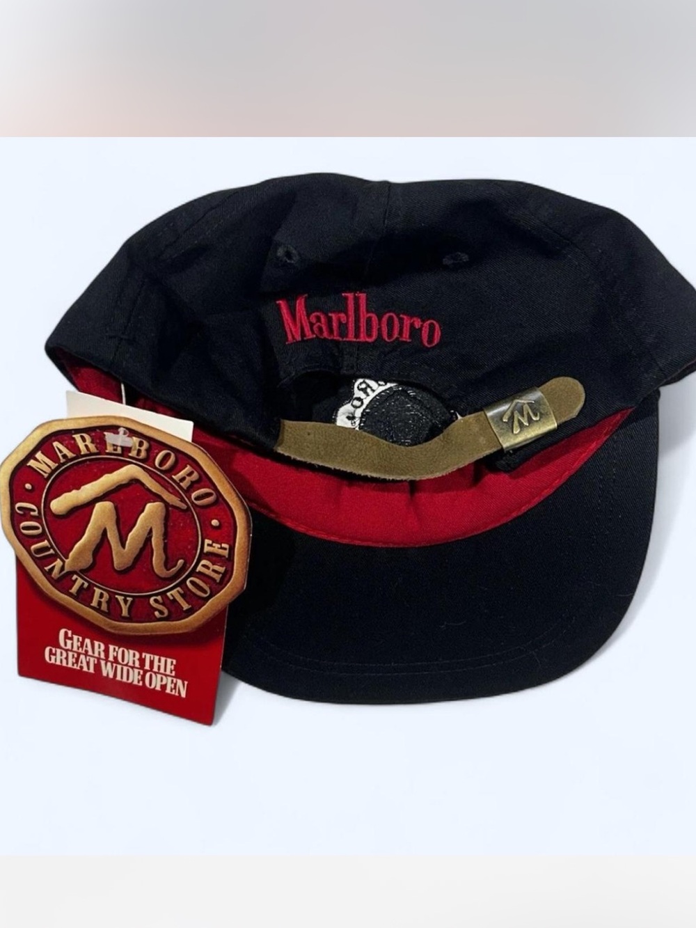 Vintage 90s Marlboro Country Store
Hat [NWT]